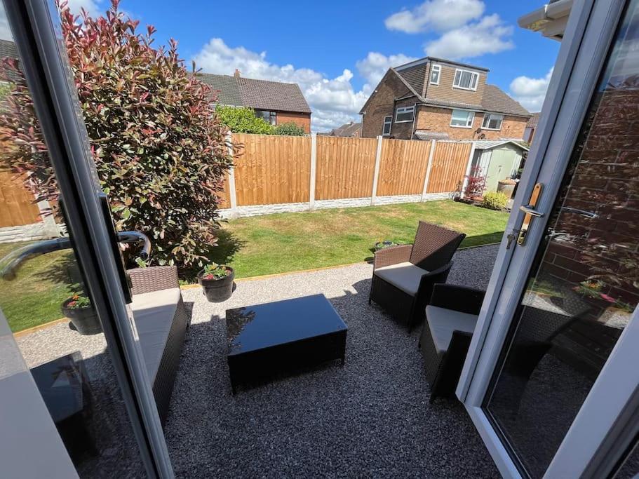 Idyllic Bungalow, Ideal Location In West Lancashire 버스코프 외부 사진