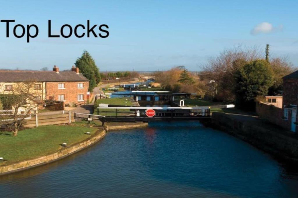 Idyllic Bungalow, Ideal Location In West Lancashire 버스코프 외부 사진